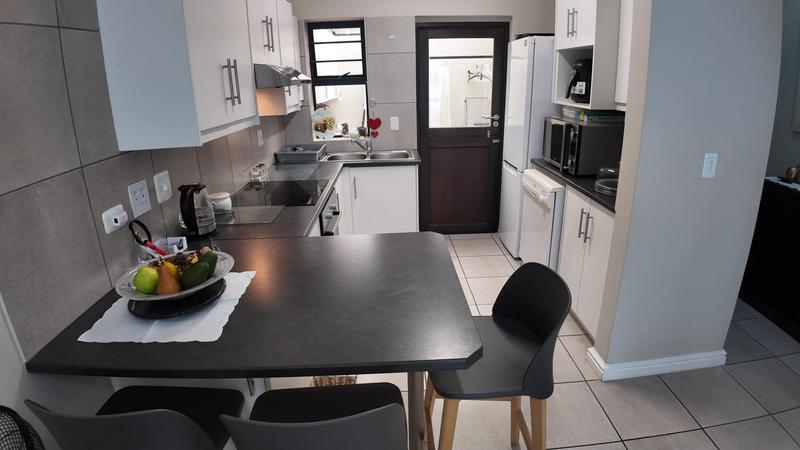 1 Bedroom Property for Sale in Blue Mountain Village Western Cape
